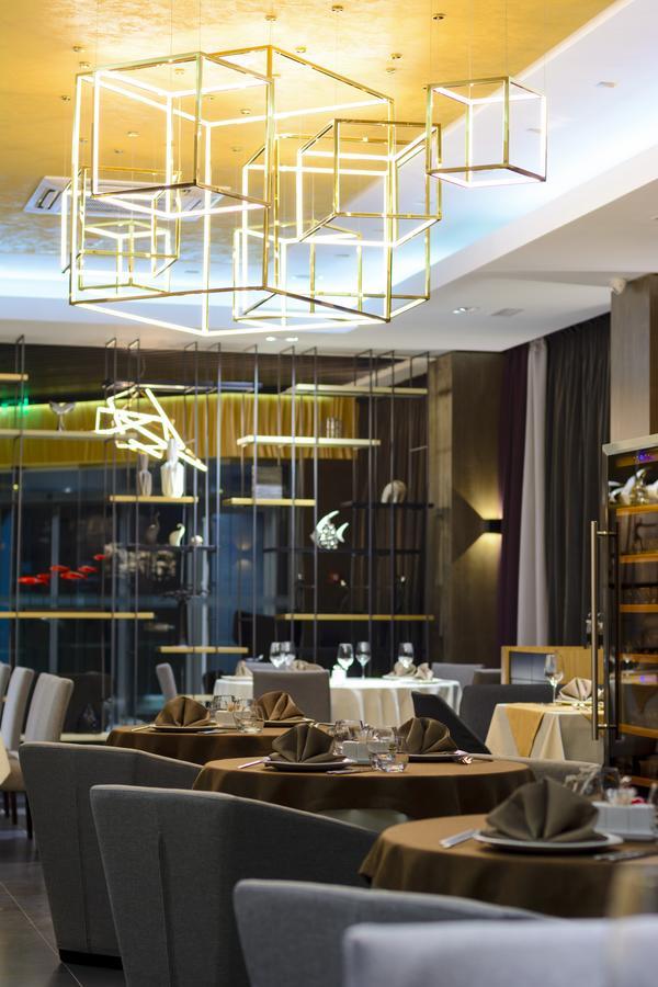 Hotel Senator Karagandy Εξωτερικό φωτογραφία